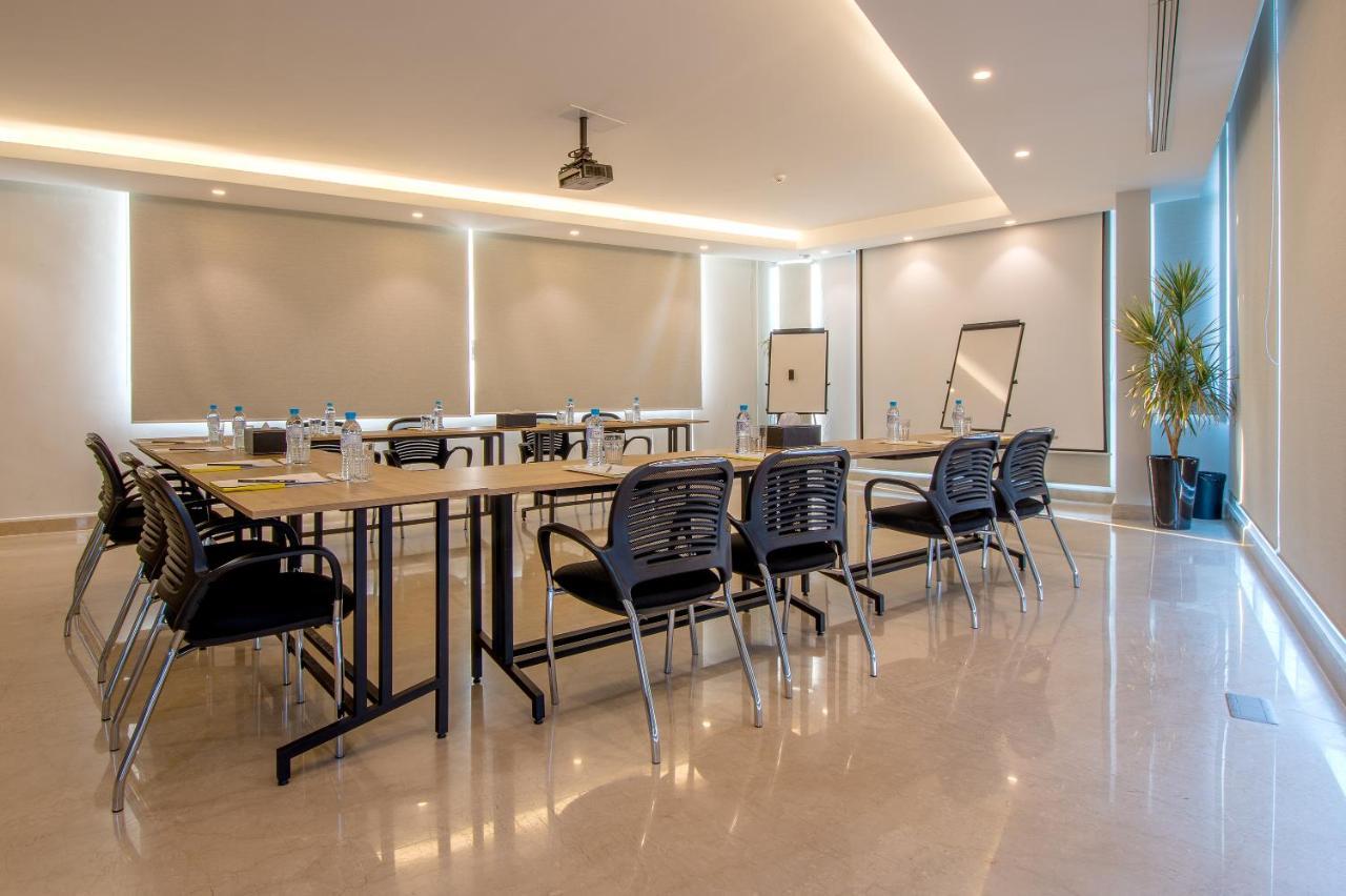 The Ray Hotel And Studios Beirut Luaran gambar