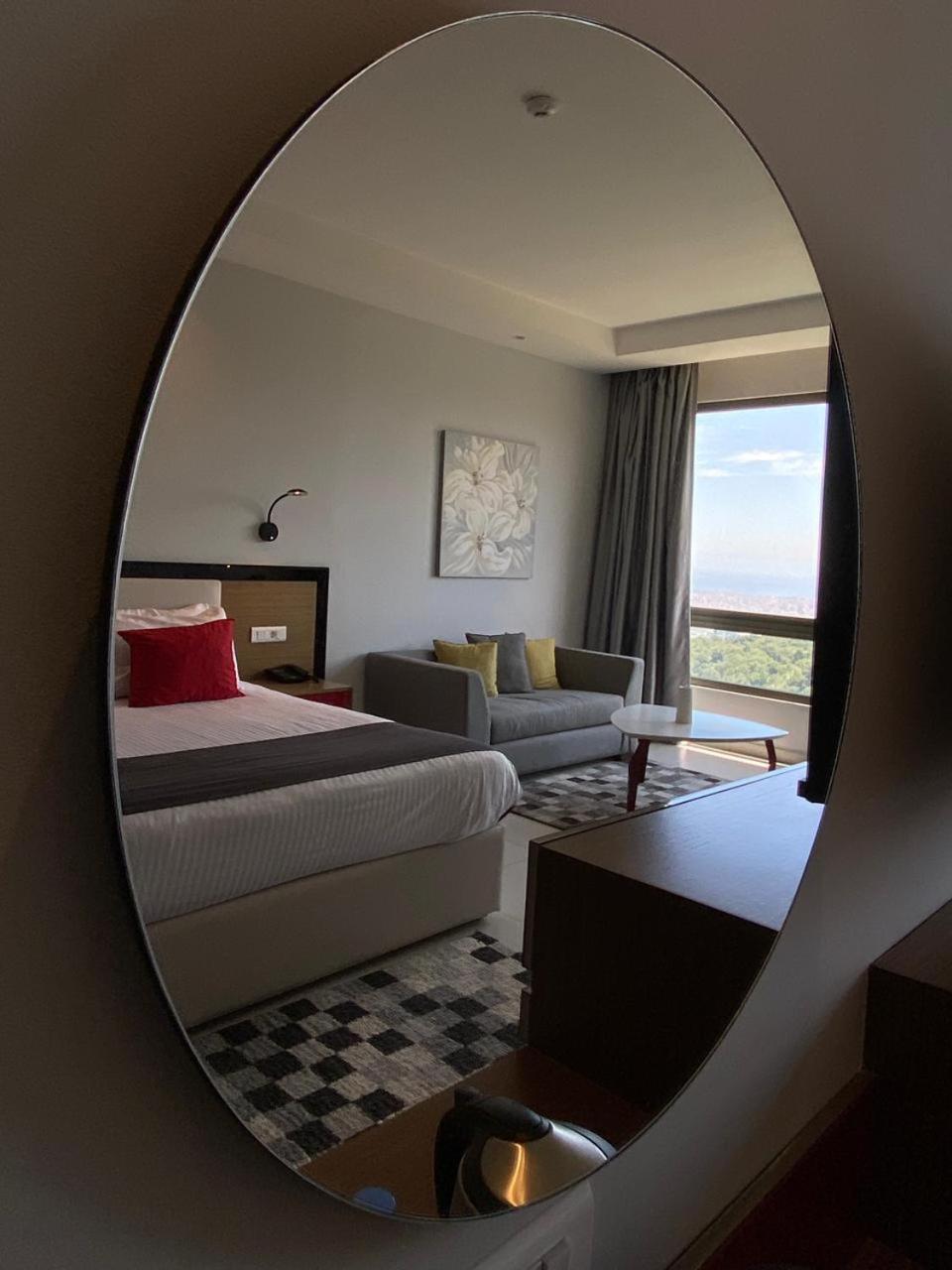 The Ray Hotel And Studios Beirut Luaran gambar